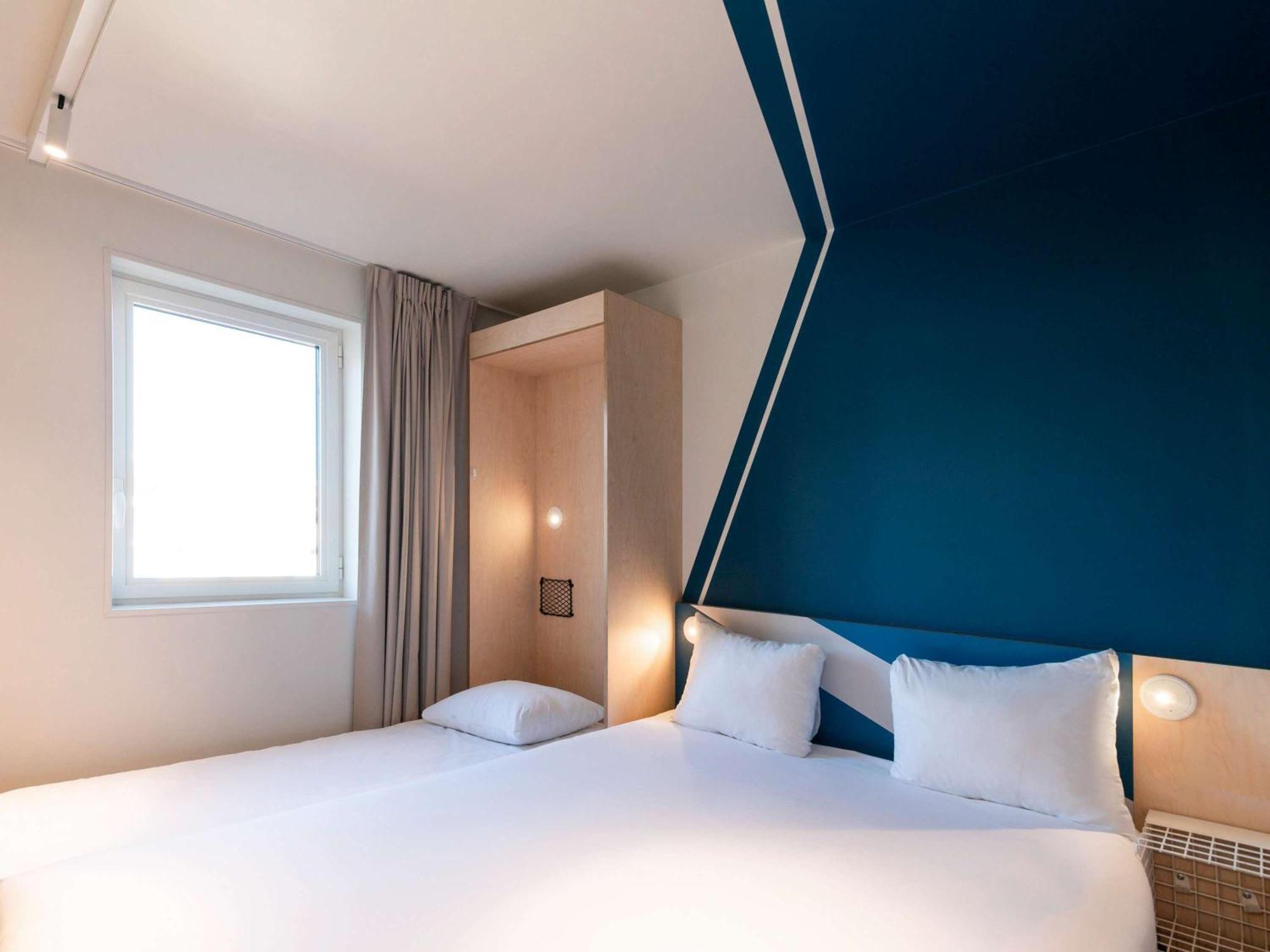 Ibis Budget Lyon Centre Confluence Esterno foto