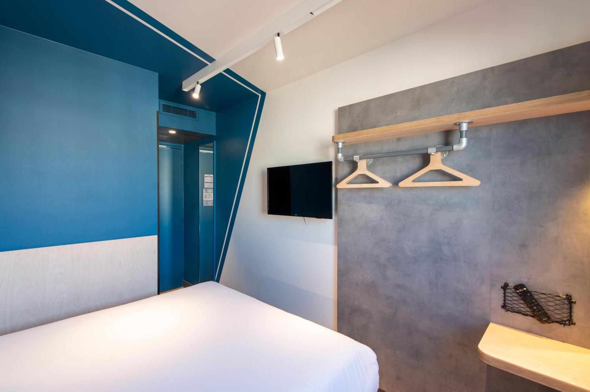 Ibis Budget Lyon Centre Confluence Esterno foto